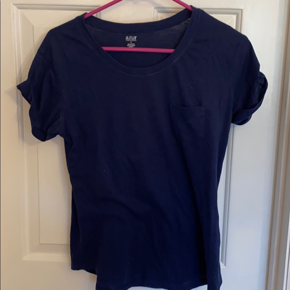 Navy t-shirt